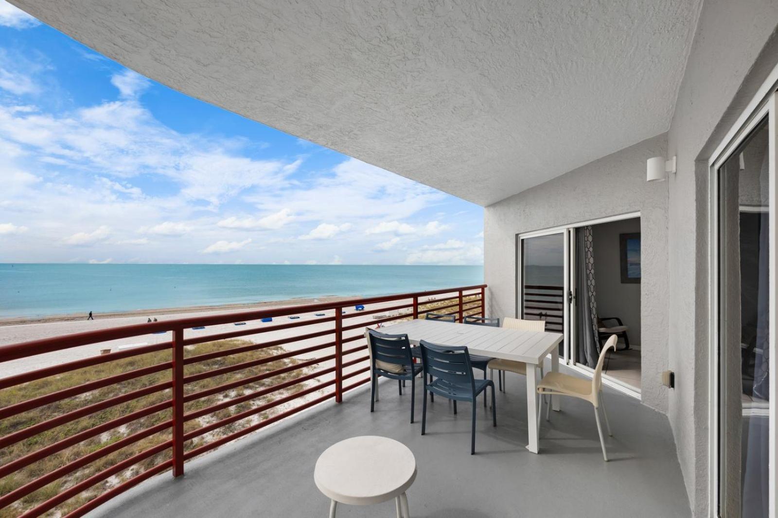 301 Crimson Condos St. Pete Beach Exterior foto